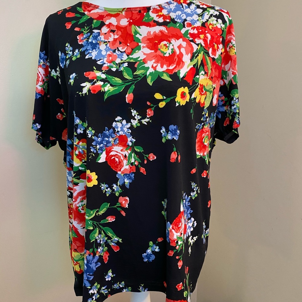 NWOT Boutique Dressy Top